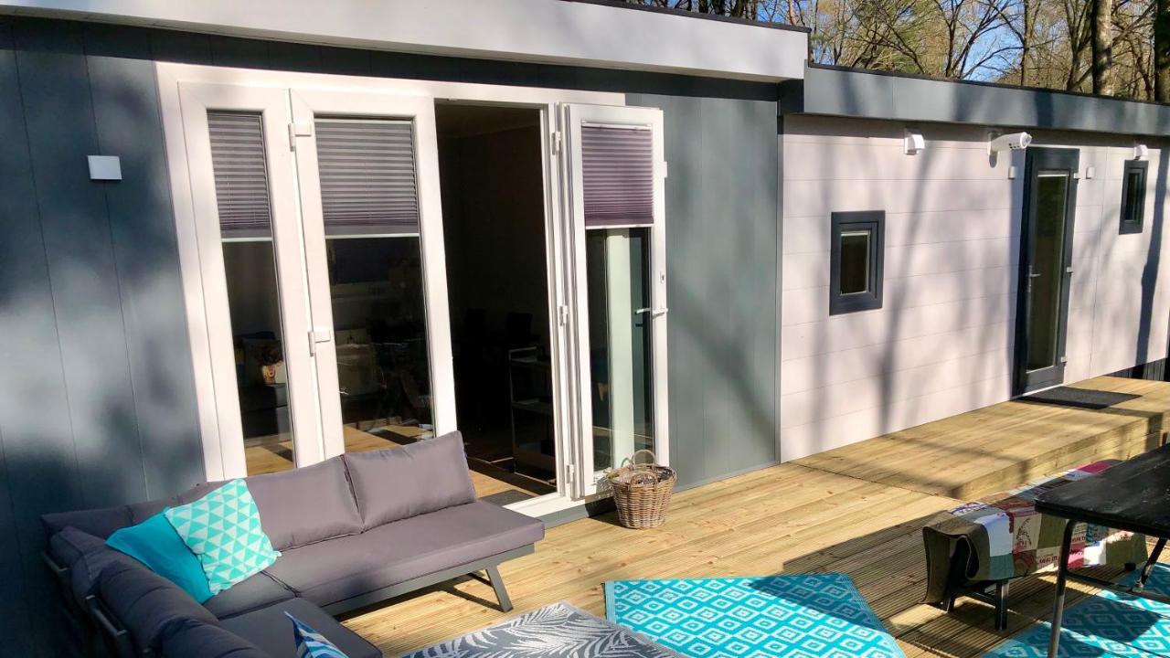 Luxe Chalet bij Hoenderloo - recreation only Buitenkant foto