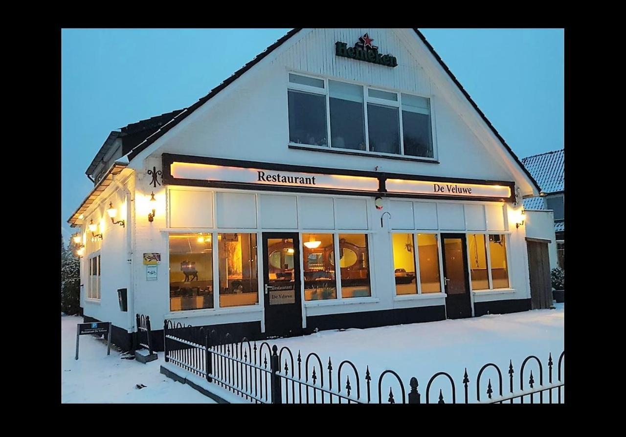 Luxe Chalet bij Hoenderloo - recreation only Buitenkant foto